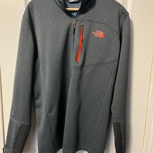 Men’s North Face 1/4 zip pullover XL